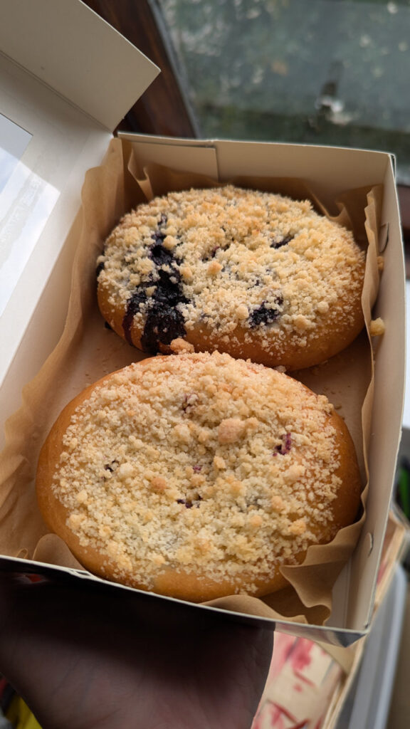 wielkie jagodzianki w nena cafe gdynia